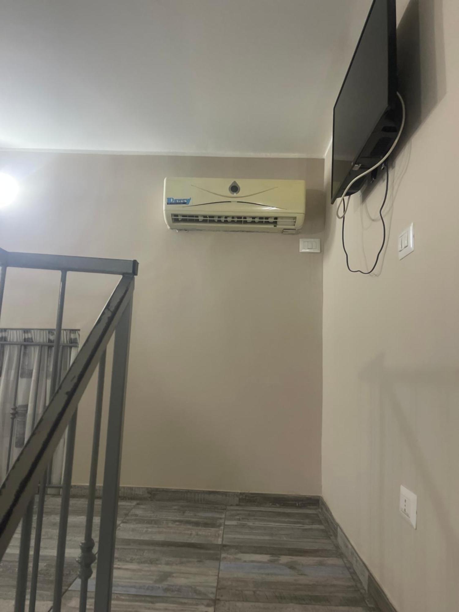 B&B Chez Moi Νάπολη Εξωτερικό φωτογραφία