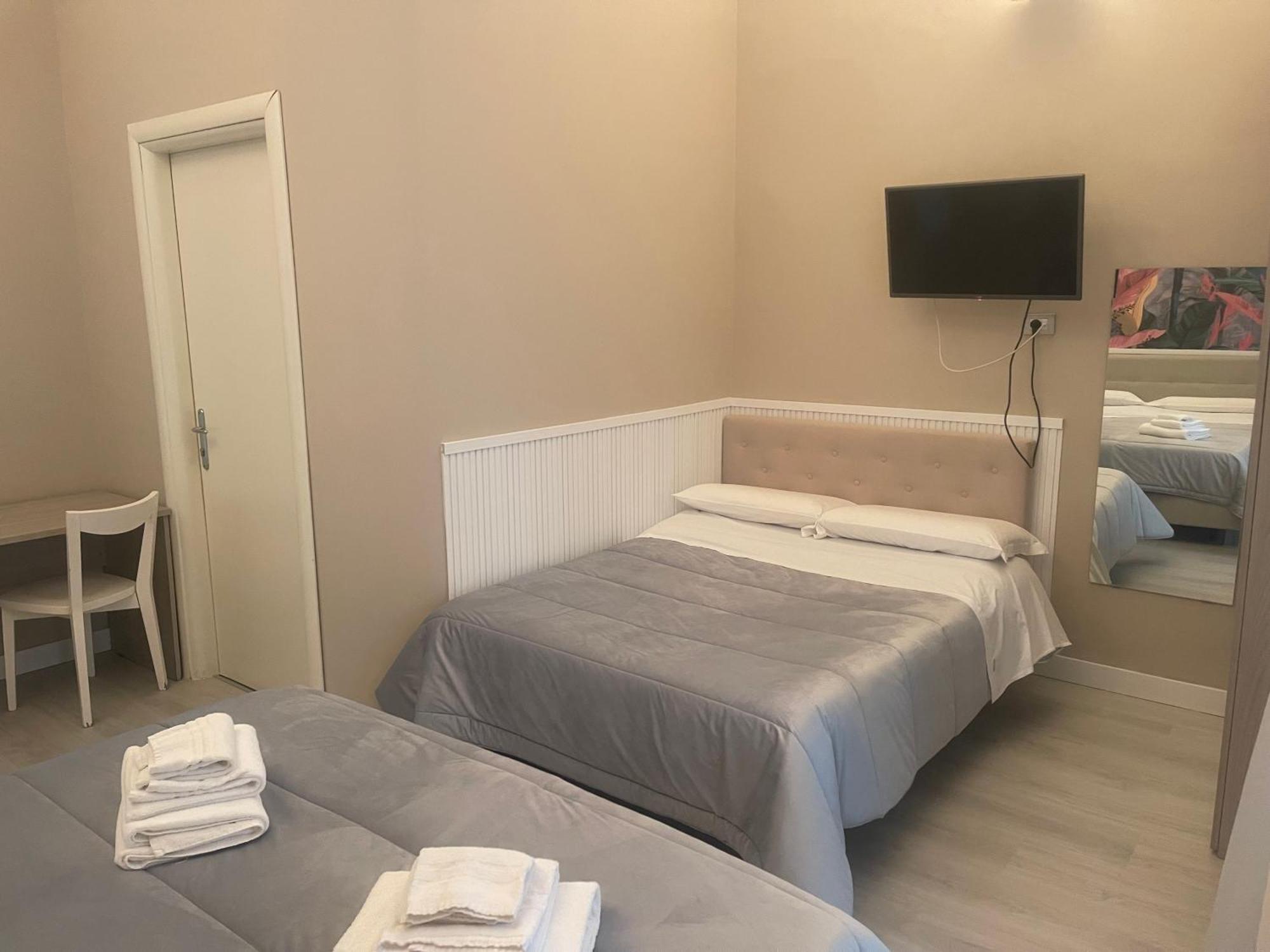 B&B Chez Moi Νάπολη Εξωτερικό φωτογραφία