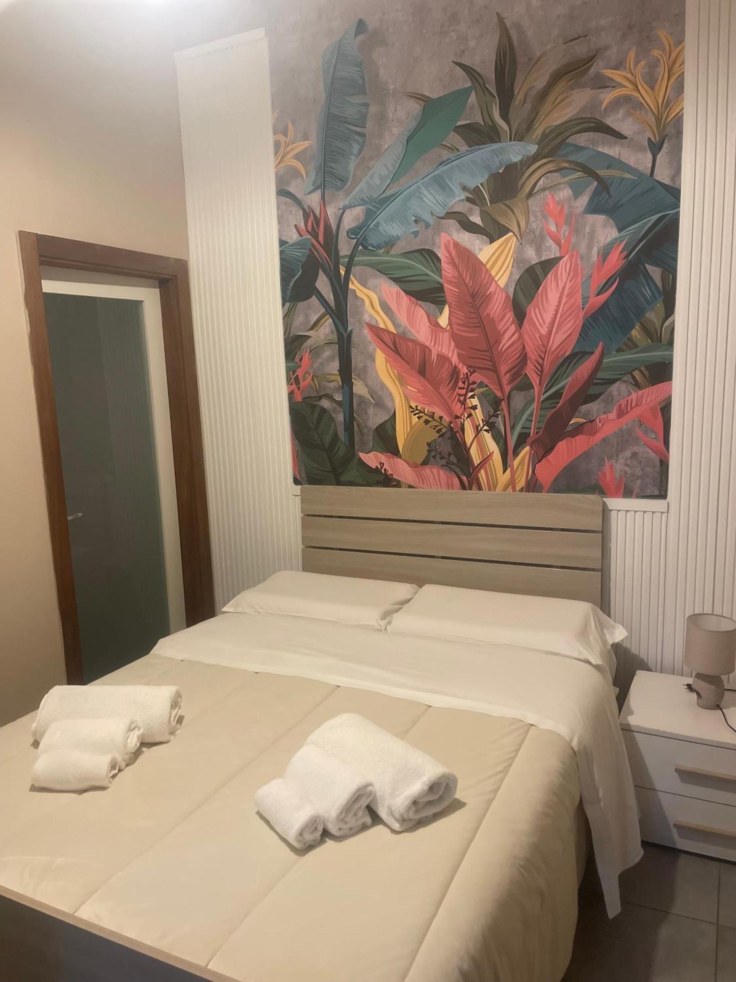 B&B Chez Moi Νάπολη Εξωτερικό φωτογραφία