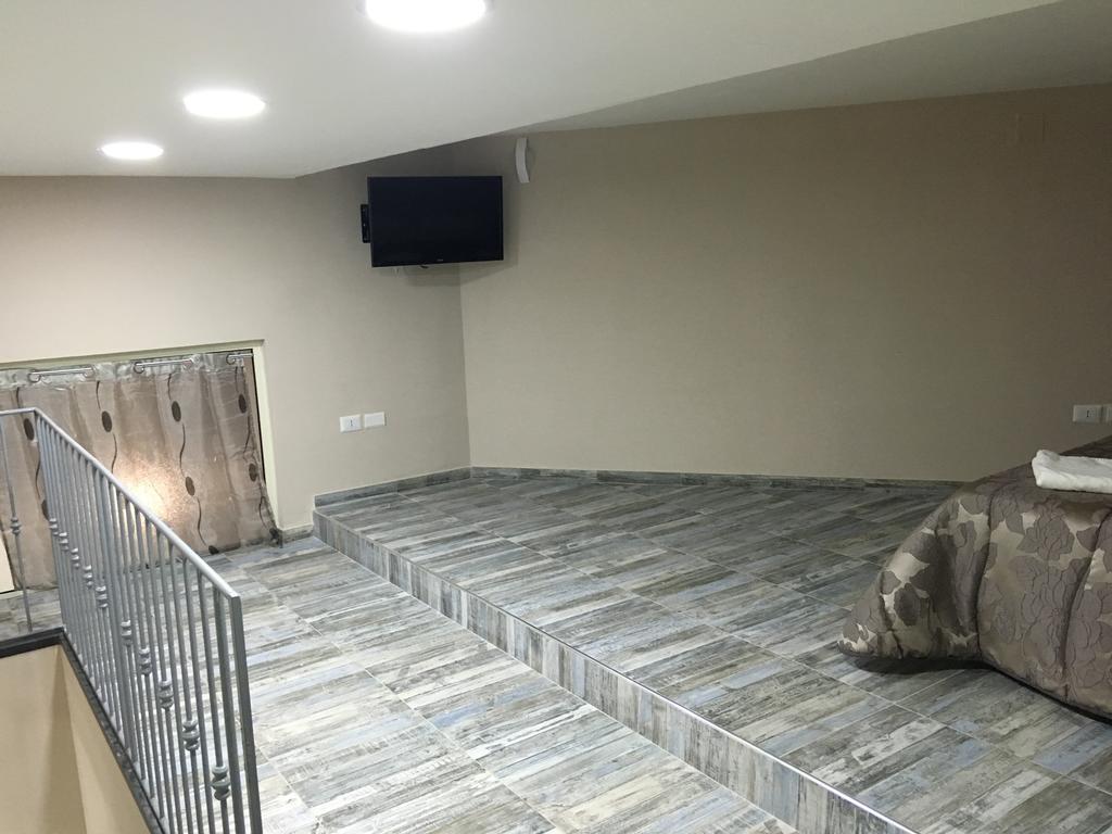 B&B Chez Moi Νάπολη Εξωτερικό φωτογραφία